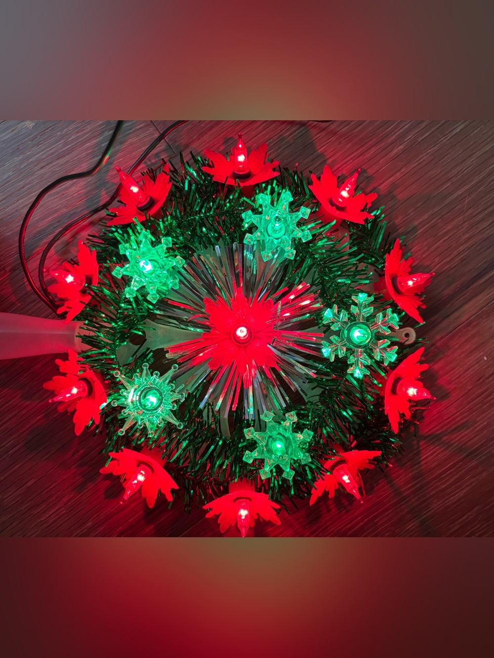 Vintage incandescent lighted tinsel tree topper poinsettias